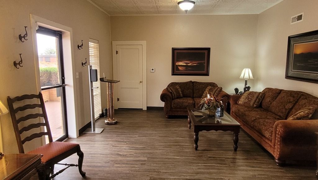 Weathersbee-Ray front lobby