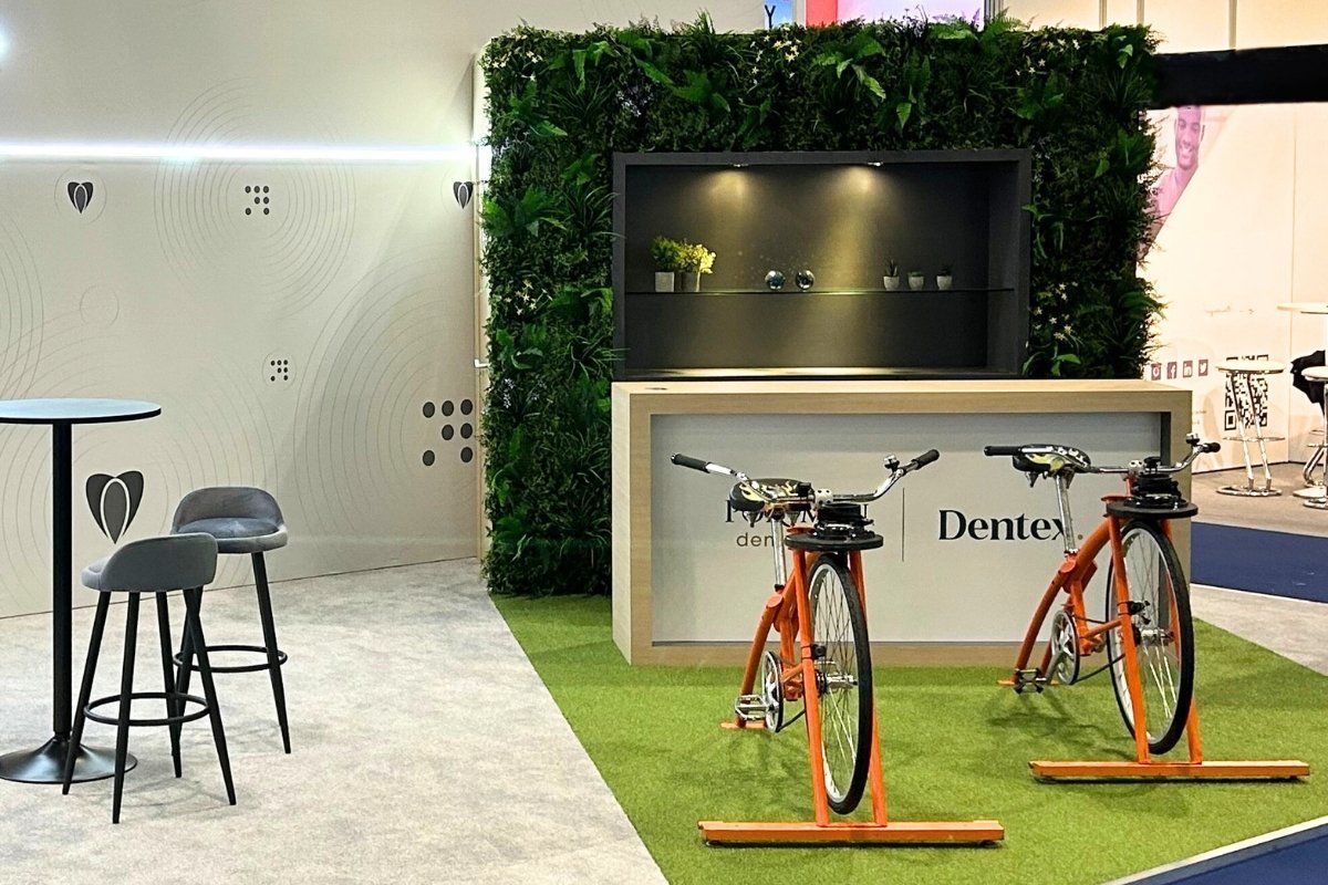 Making smoothies riding a bike  on stand at Dentistry Show