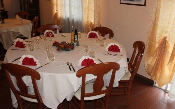 Tavolo per rinfresco