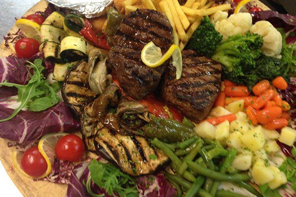 Carne e verdure alla griglia