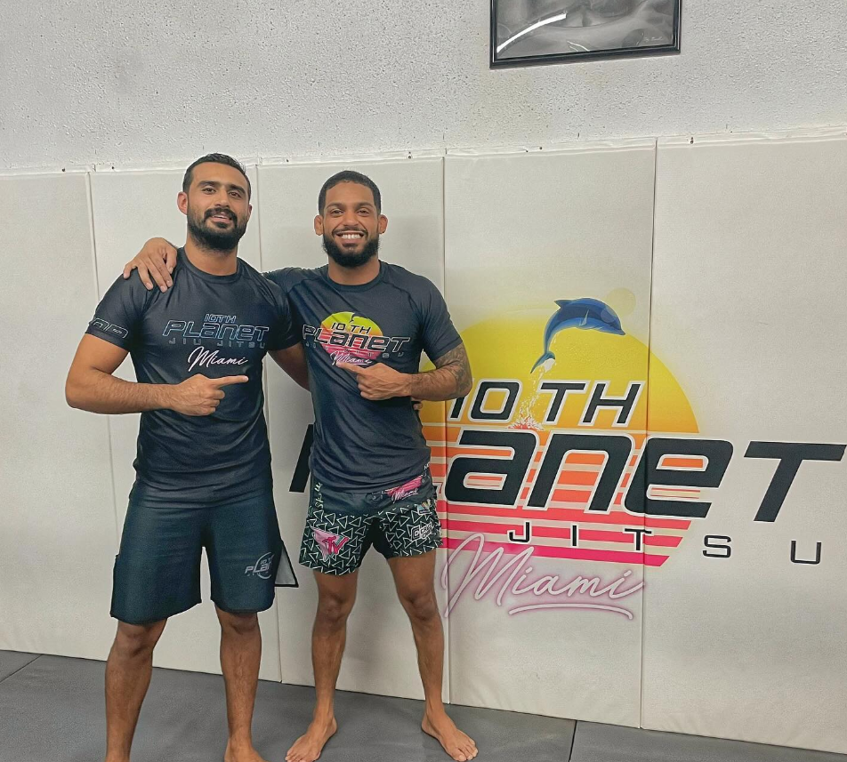 Adults training no-gi grappling at 10th Planet Jiu-Jitsu Miami in Miramar, FL for fitness and confidence