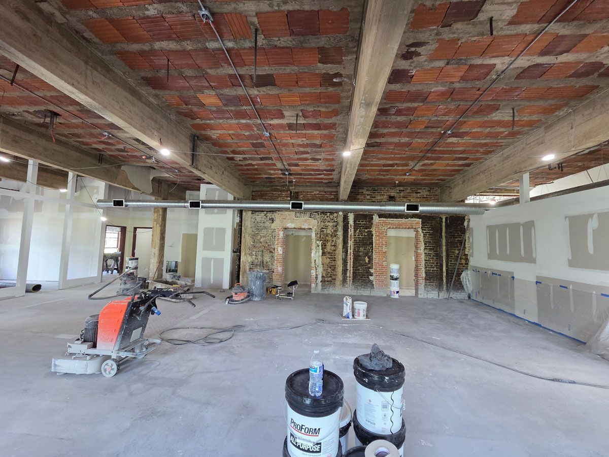 Lenz building under construction