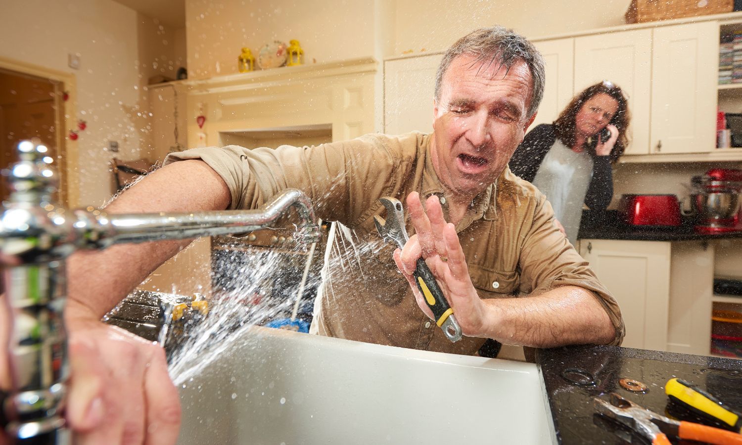 What to Have in Your Emergency Plumbing Kit Plumb Works