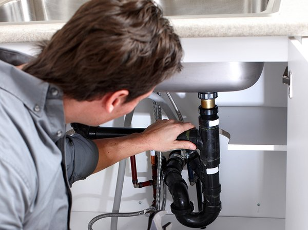 Clogged Drain? How To Fix It & When To Call A Plumber