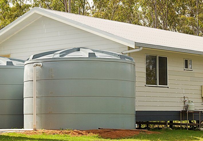 Single Tank — Big White Water Tank in Cortland, OH
