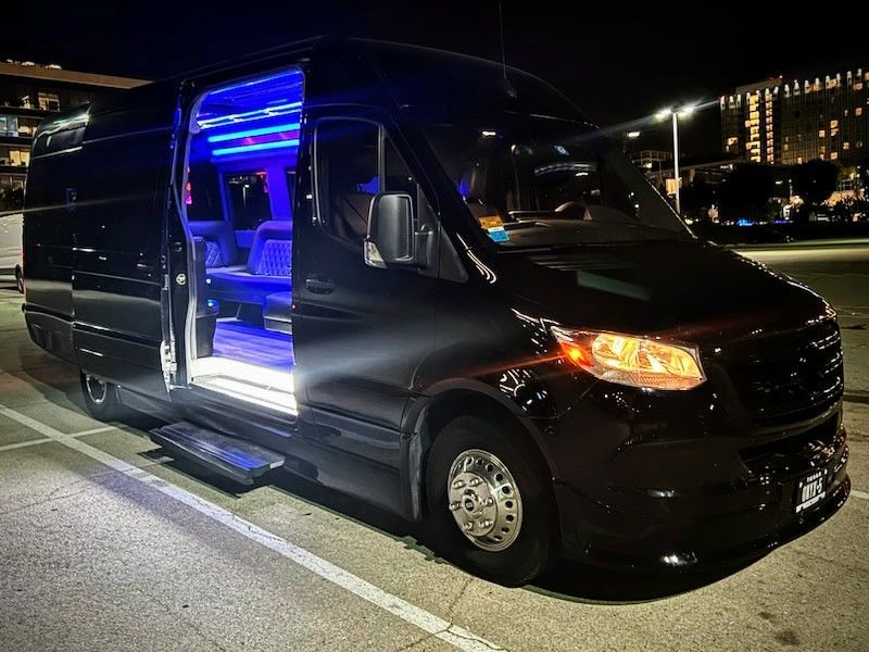 Car service for SMU events graduation and football in University Park Texas