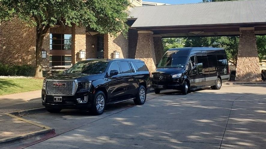 Private car service for events and dining in Highland Park and Turtle Creek Dallas