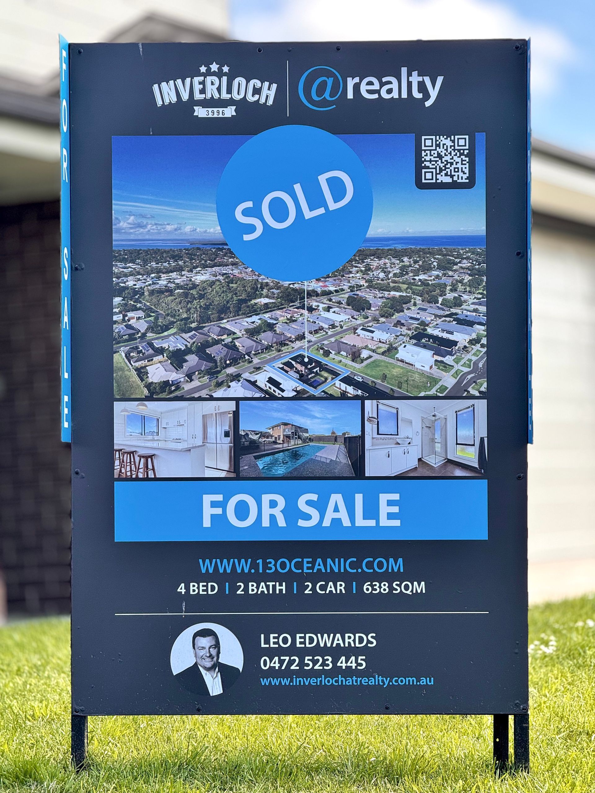Real estate sign: 