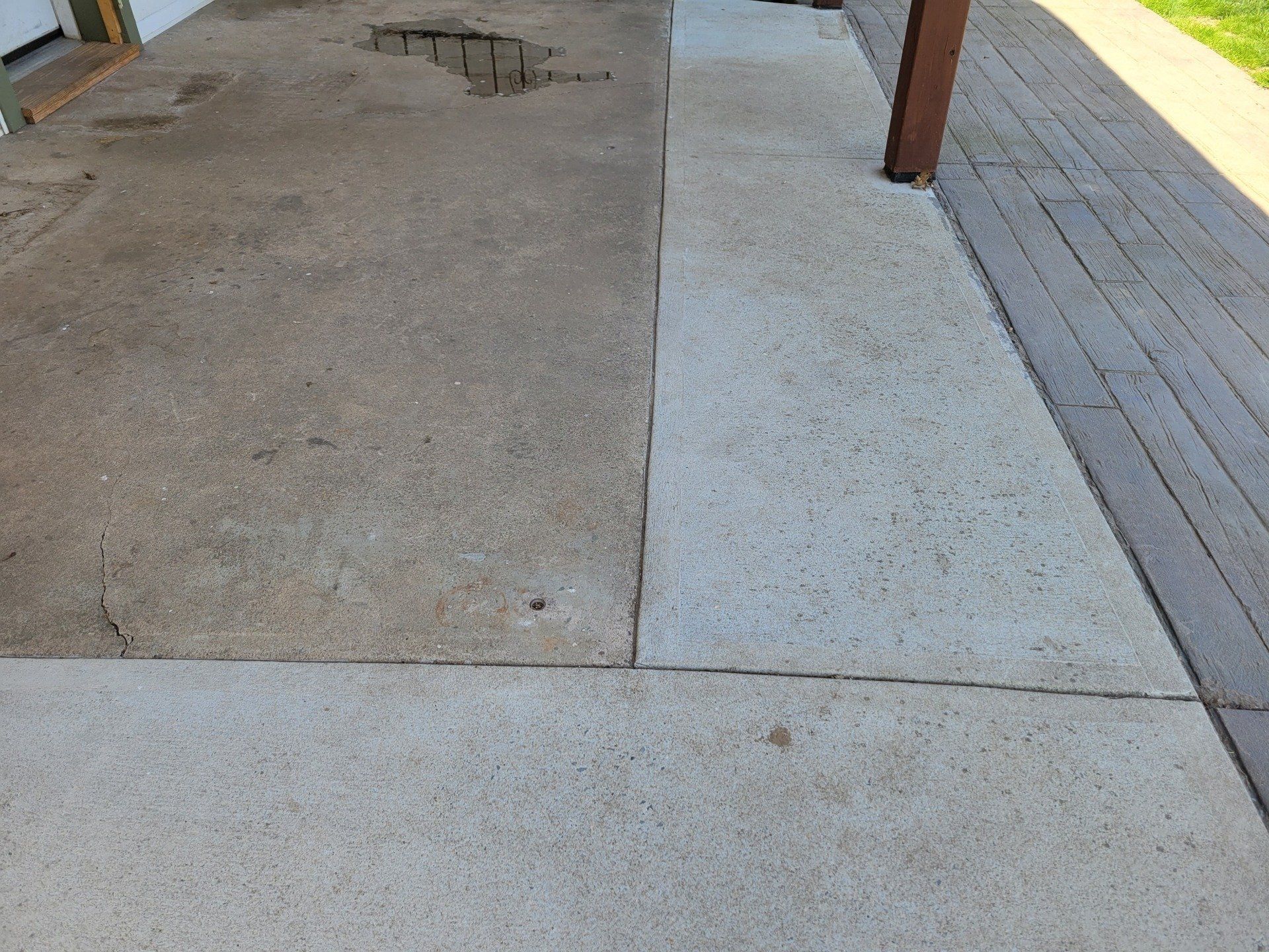 sidewalk Patio stamped concrete pressure washing surface cleaning Harrisburg Mechanicsburg New Cumberland PA