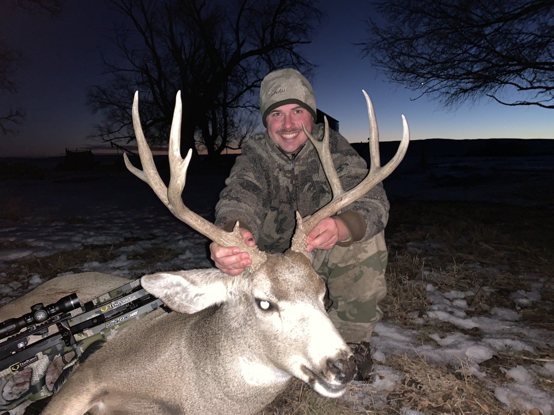 Nebraska Whitetail & Mule Deer Hunts Guide & Outfitter