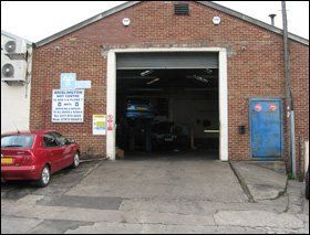MOT testing  - Bristol, Avon - Brislington MOT Centre - Car garage