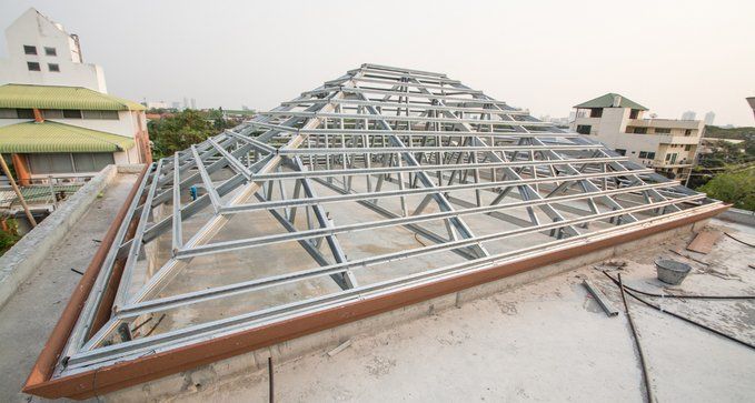 Montar estructura de metal para cubierta en Fuenlabrada, Madrid