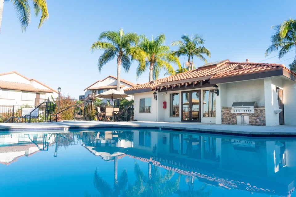 Viewpoint Luxury Apartments San Marcos, California