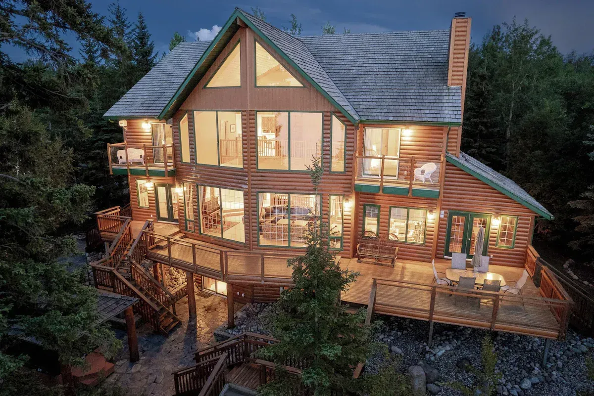 COTTAGES