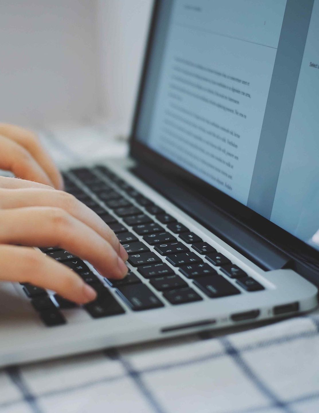 SEO Expert Writing Personalized Blog Post for Client