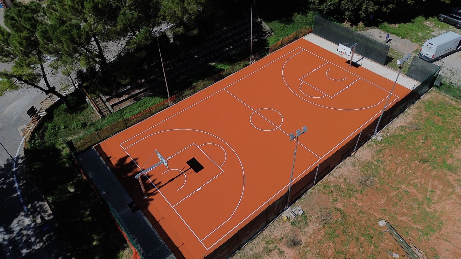 campo da basket esterno