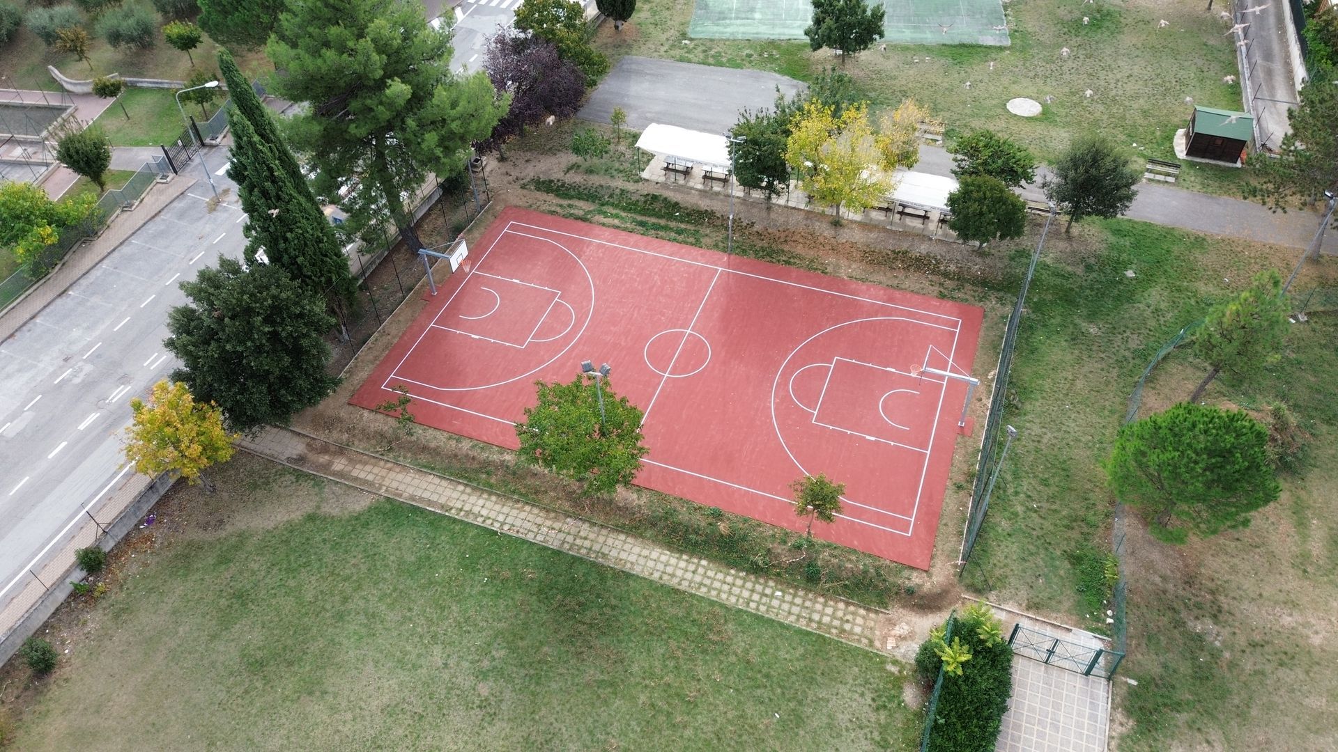 campo da basket esterno