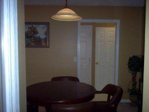 930_Jasmine_Dining_Room_Laurel_creek_apartments-480x363-300x226