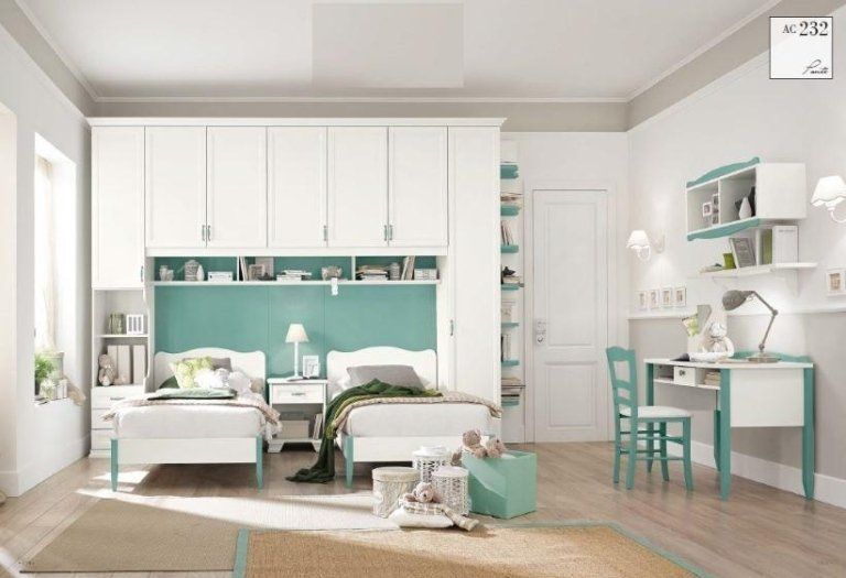 Cameretta per ragazzi con due letti