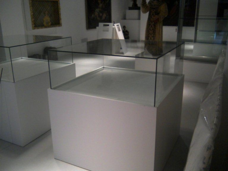 vetrine espositive in vetro