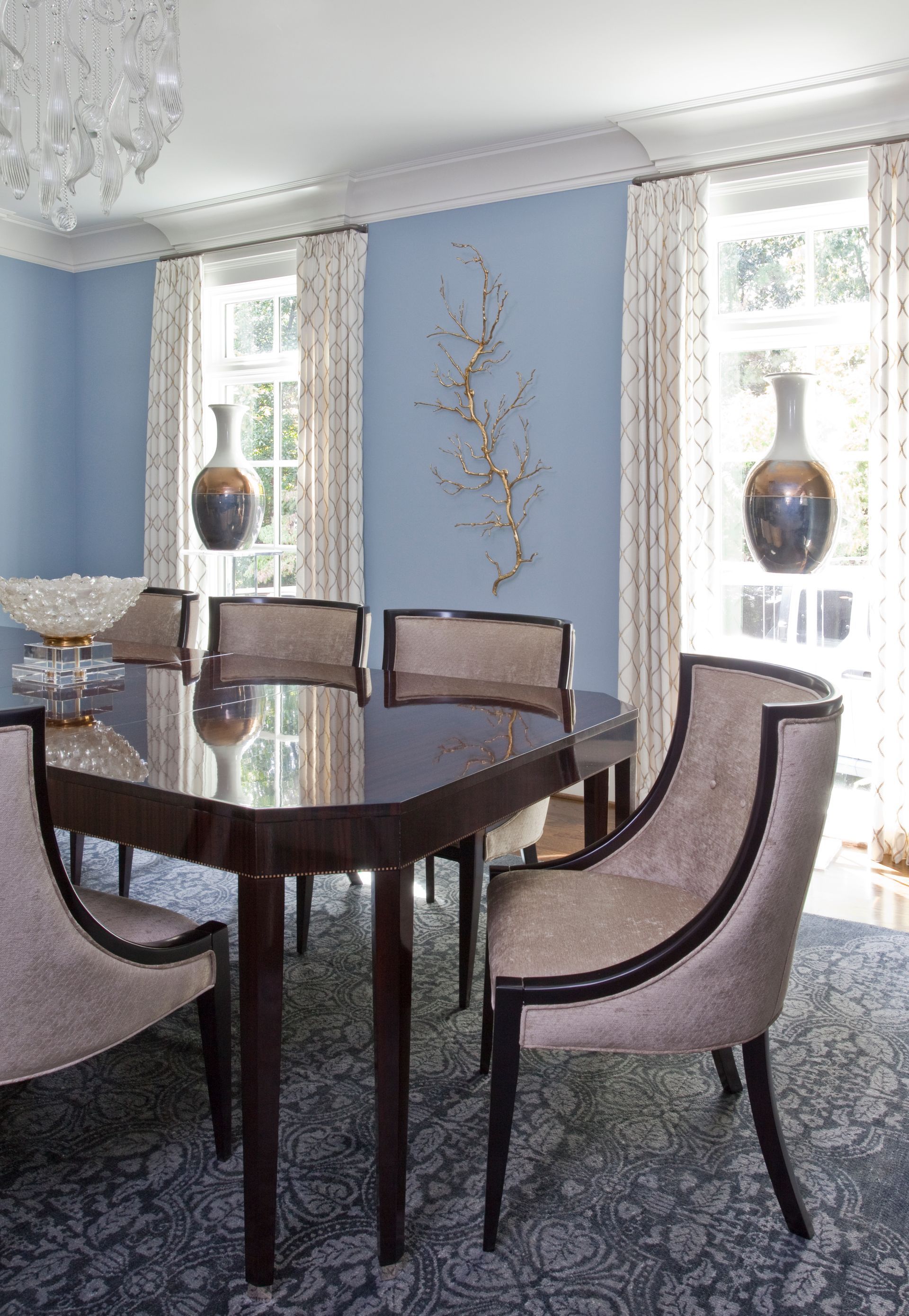 luxury dining room furniture in Atlanta, Georgia