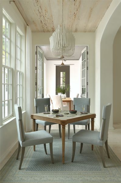 luxury dining room furniture in Atlanta, Georgia