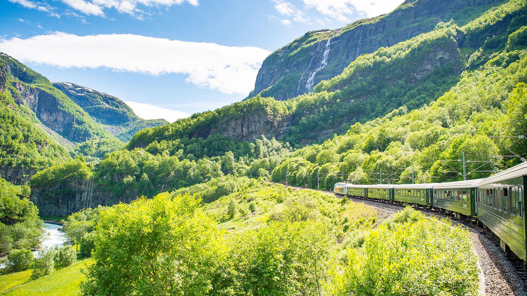 Norway Fjord Tours - Flåm Railway