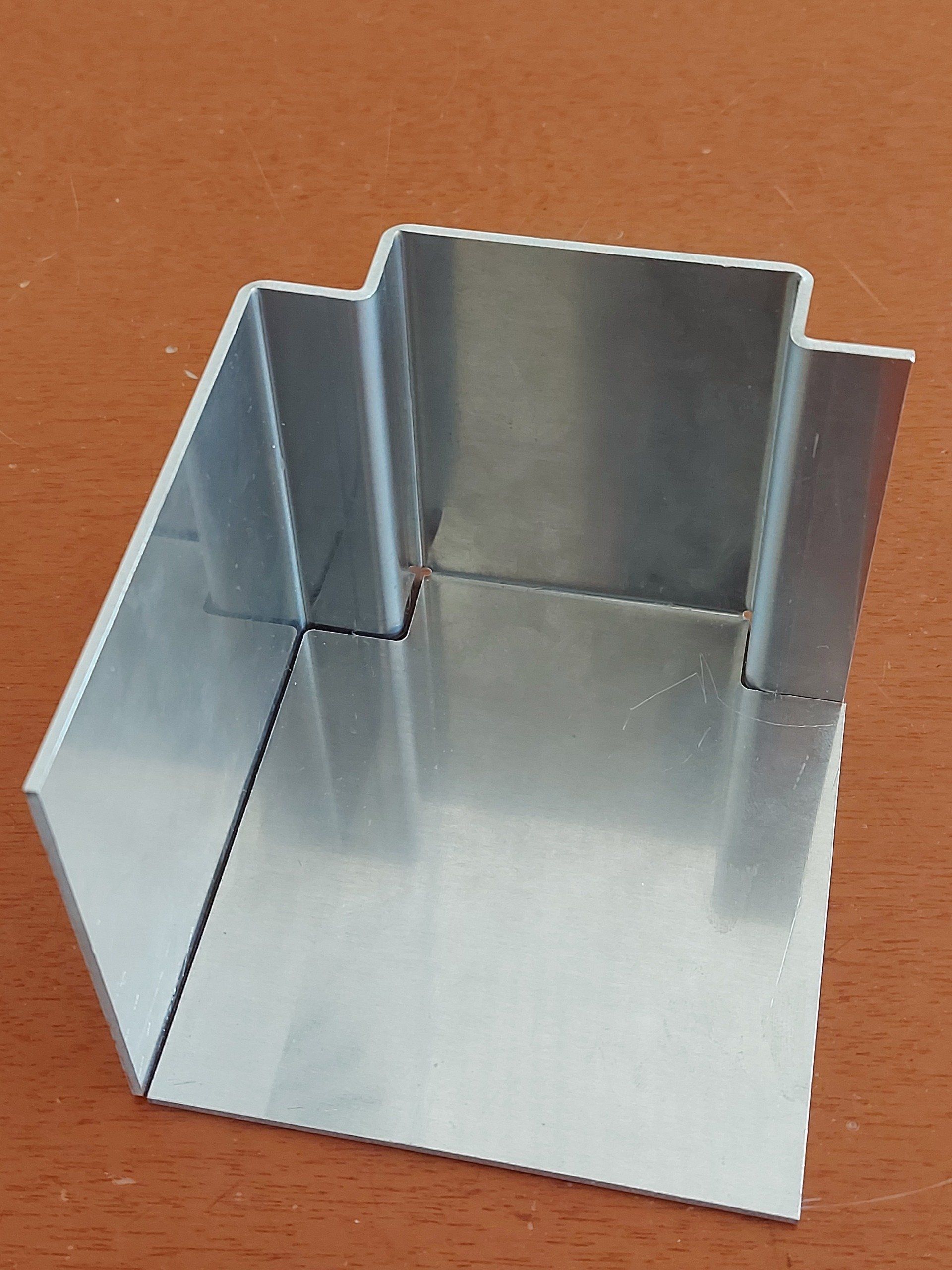 taglio laser - pezzi meccanici