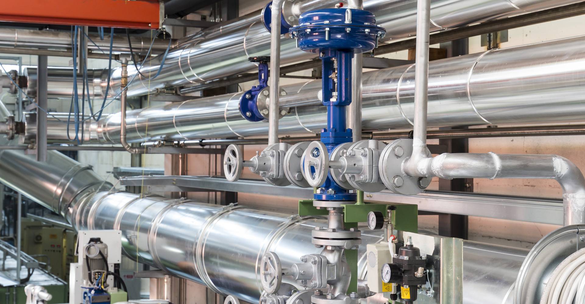 Regolazione pneumatica ed elettronica