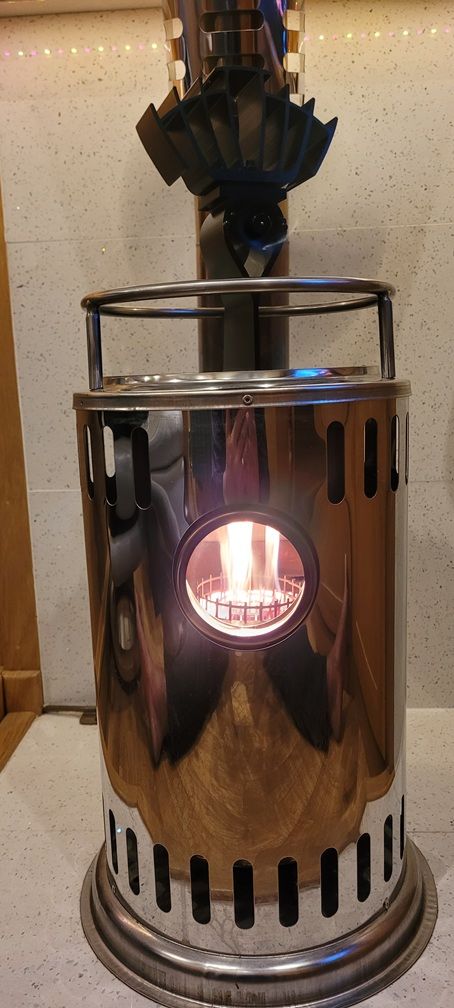 Refleks oil stove and fan