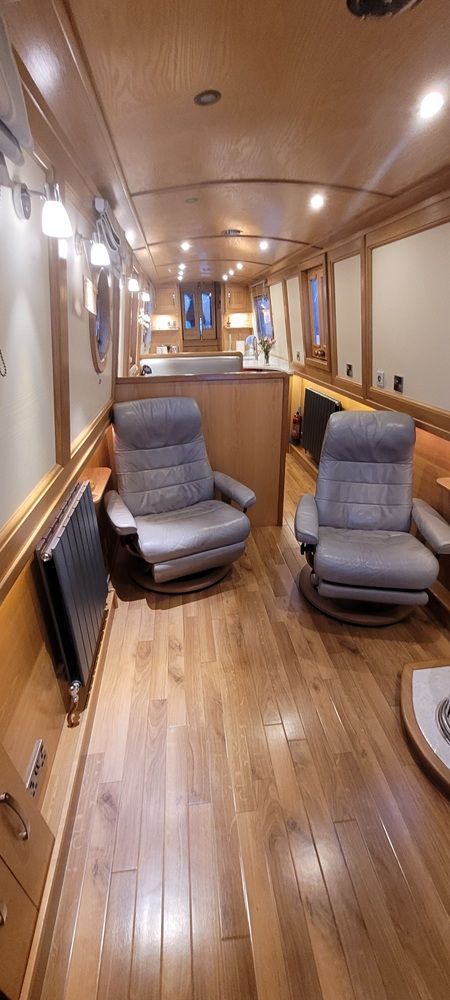 Stressless electric /battery recliner captains chairs