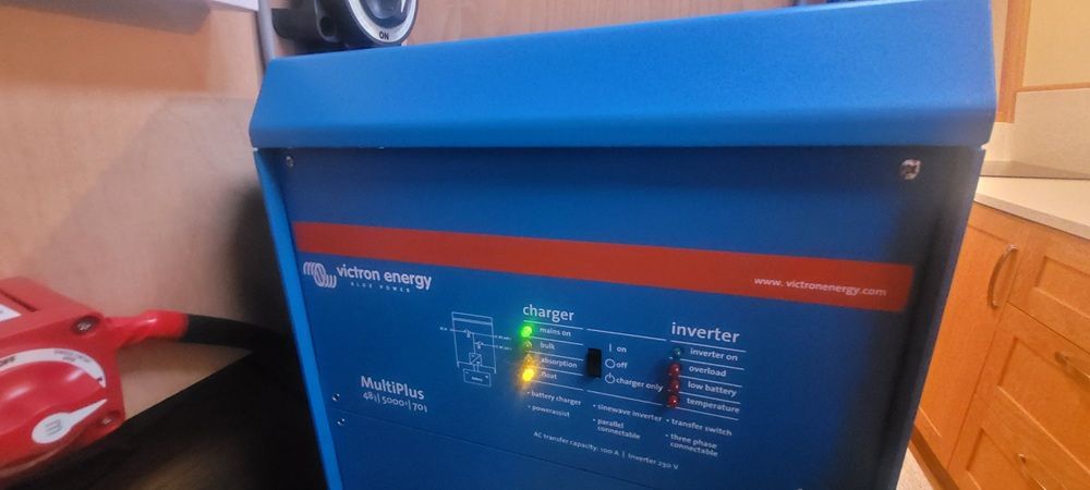 Victron MultiPlus 5000 charger invertor