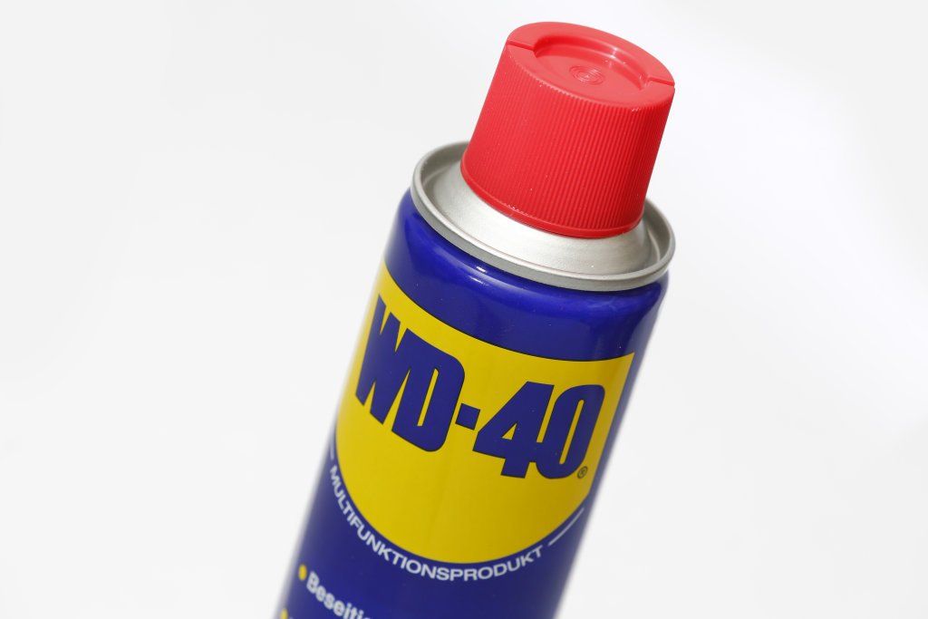 Why Wd 40 Is One Of The Best S, Does Wd 40 Clean Bathtubs