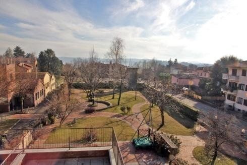 Panoramic photo of Laveno Mombello