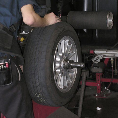 Expert tyre fitters