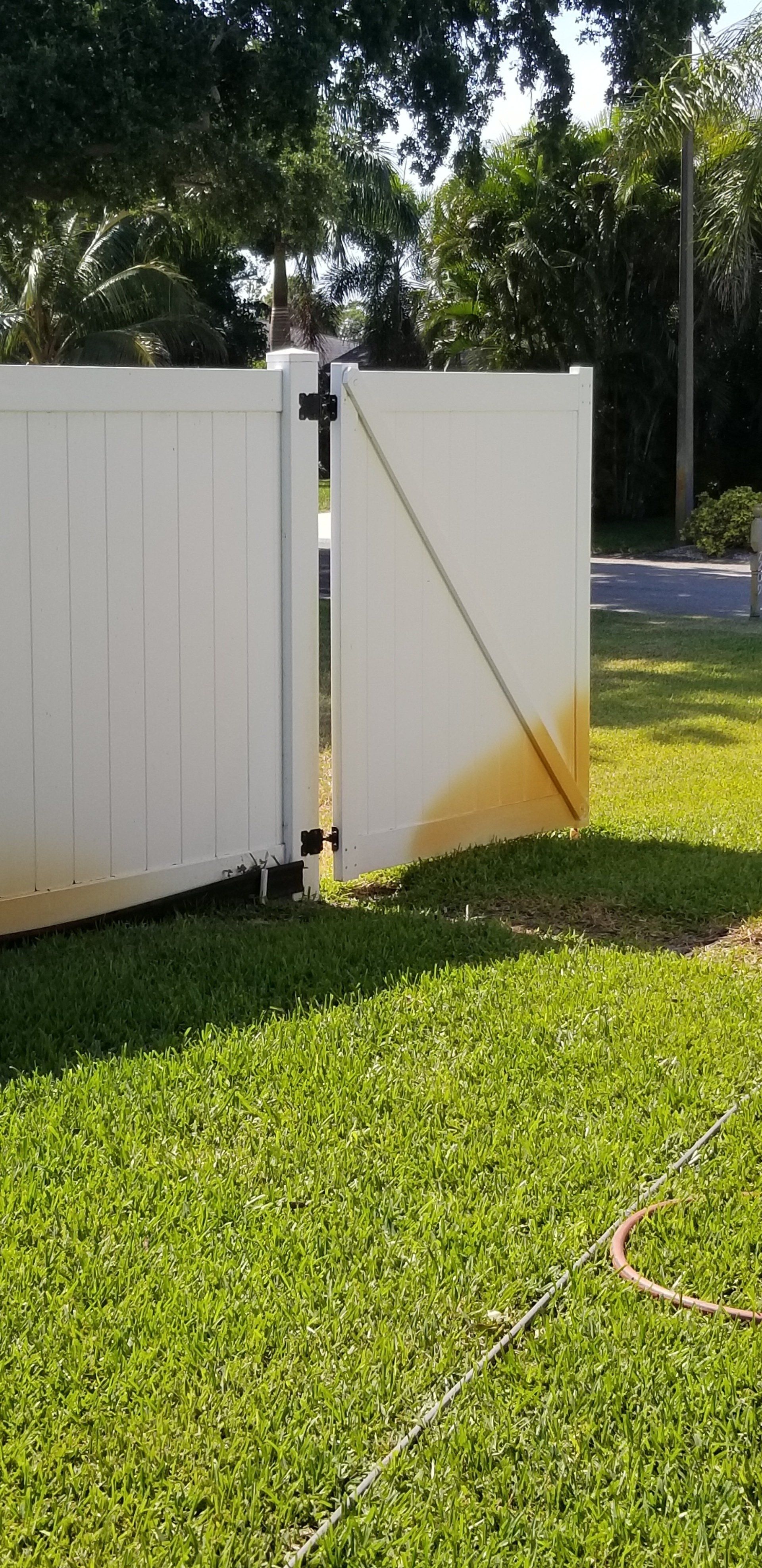 Dirty Wooden Gate — Myakka City, FL — Southwest Florida Pressure Washing