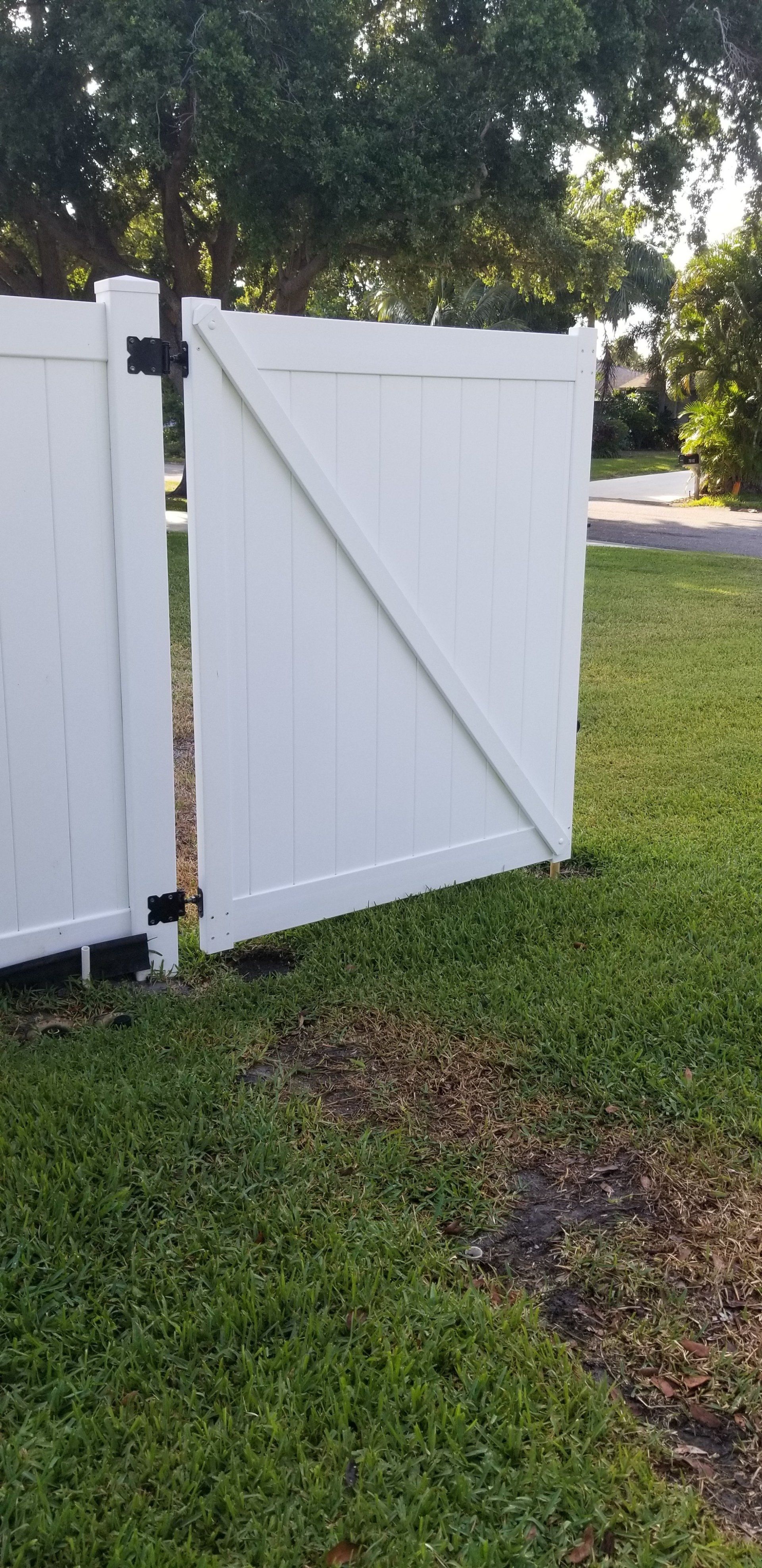 Clean White Fence — Myakka City, FL — Southwest Florida Pressure Washing