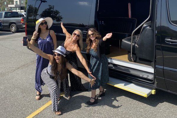 limo wine tasting tours Long Beach CA