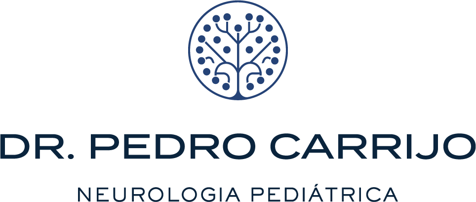 O logotipo do dr. pedro carrijo é uma árvore dentro de um círculo.