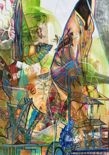 Abstracte aquarelkunst met groene, blauwe en oranje kleuren. Er verschijnen vormen die lijken op planten en een pagode.