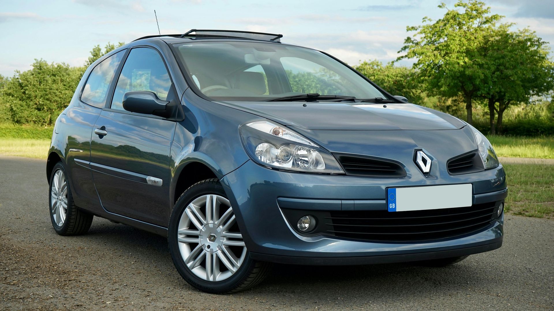 Small Vehicle's perfect for first time drivers!