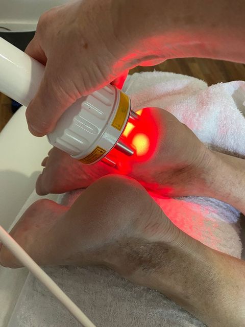 laser therapy on feet