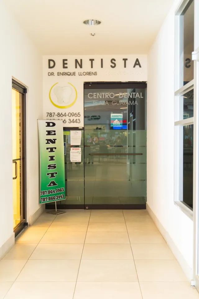 Céntrico Dental Dr. Enrique Llorens Girod