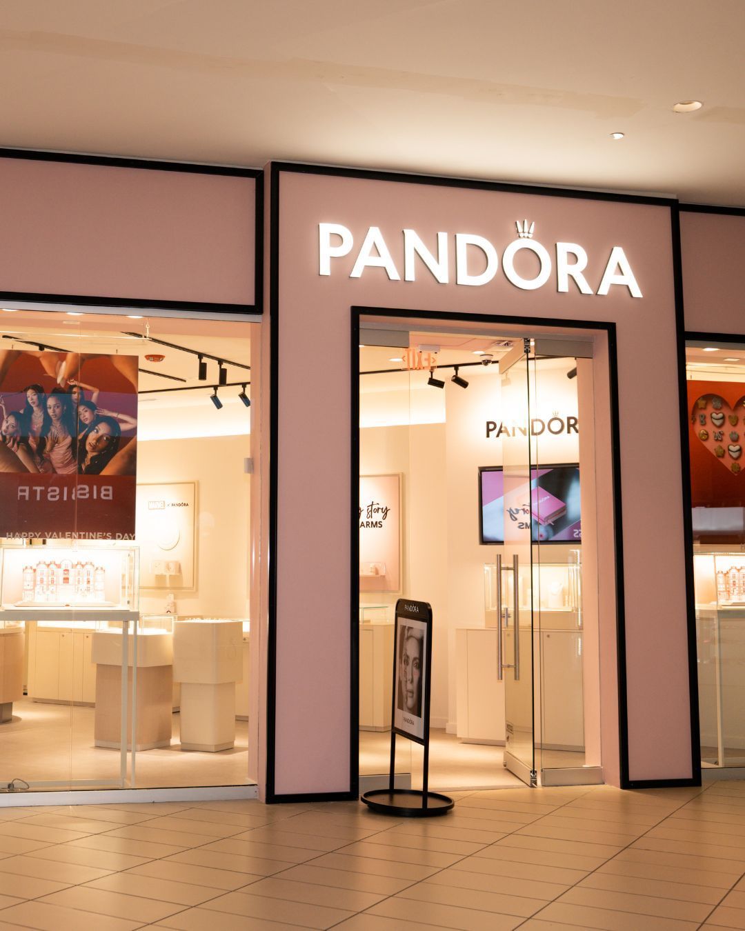 PANDORA centrico guayama