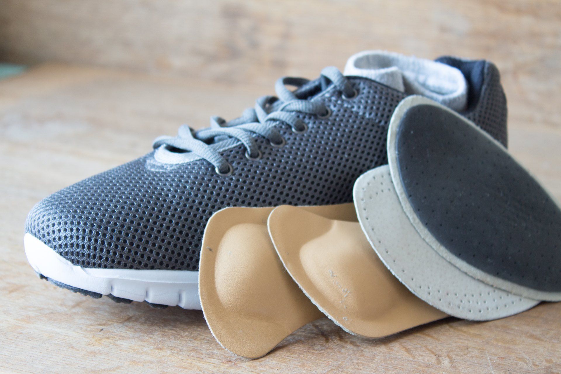 scarpe con plantari ortopedici