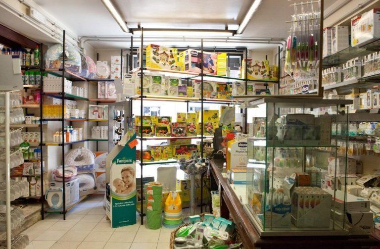 reparto di articoli per l'infanzia