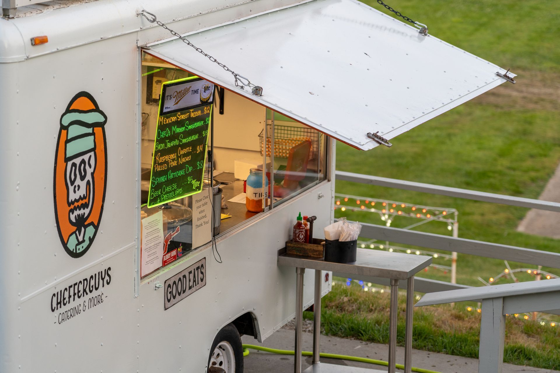 Chefferguys food truck parked at Riverboat Inn.