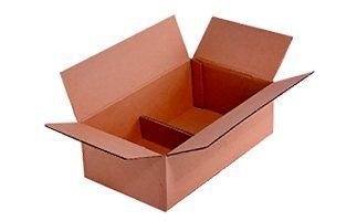 Caja de cartón marrón con separadores, abierta.