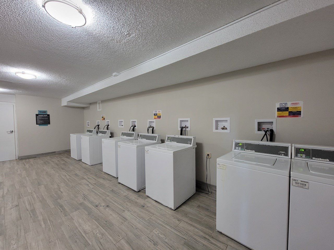 Laundry room left side
