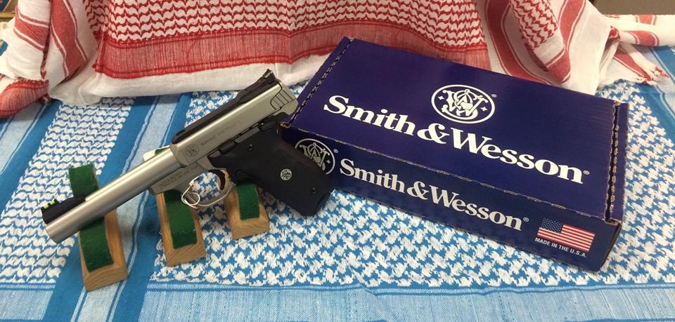 S&W Victory 22
